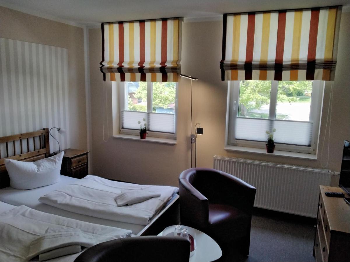 Hotel Am Weinbergschloss Waren  Kültér fotó
