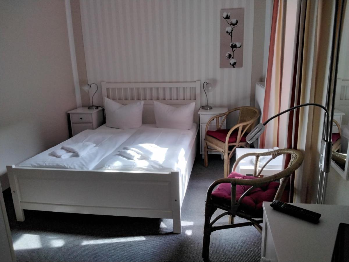 Hotel Am Weinbergschloss Waren  Kültér fotó