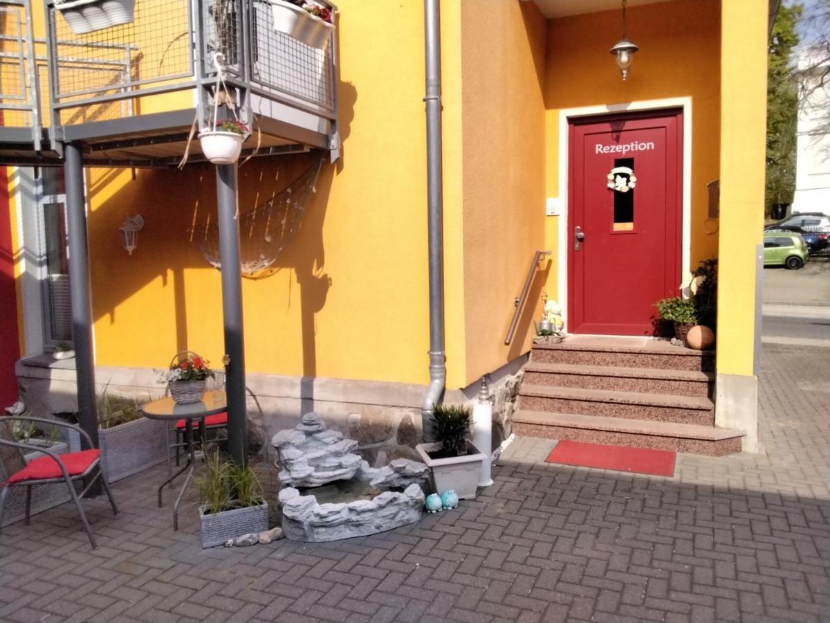 Hotel Am Weinbergschloss Waren  Kültér fotó