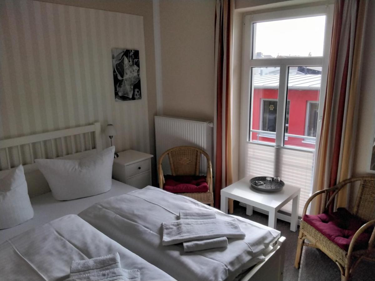 Hotel Am Weinbergschloss Waren  Kültér fotó